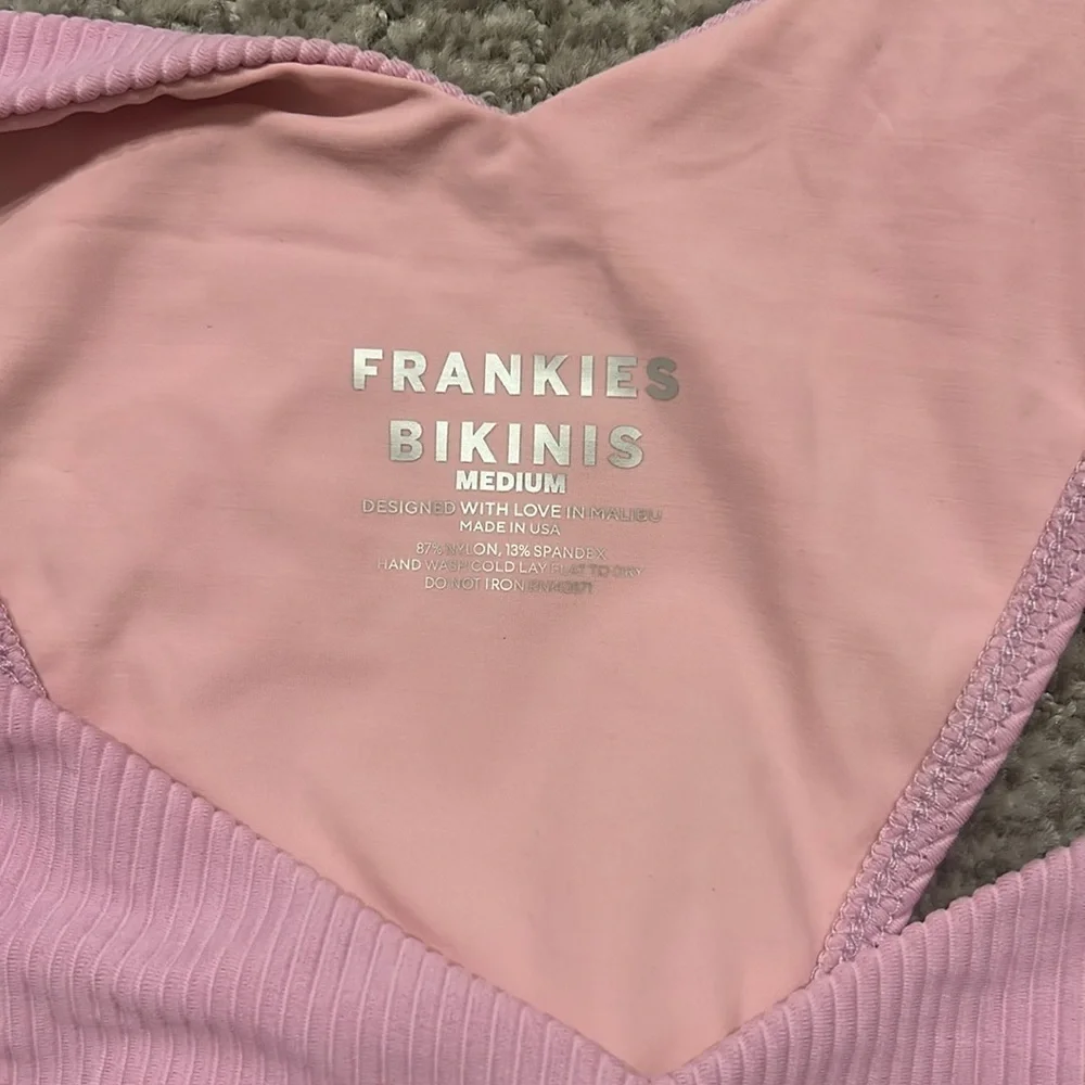 Frankies Bikinis chic light